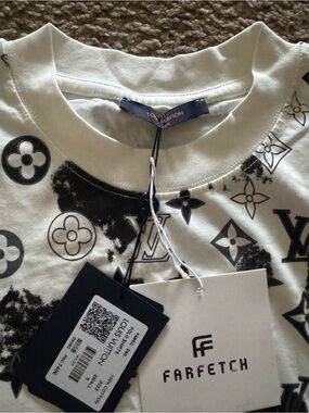 Louis Vuitton White & Black Monogram T-Shirt